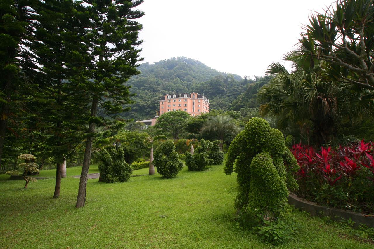 Life Leisure Resort Guanxi Esterno foto