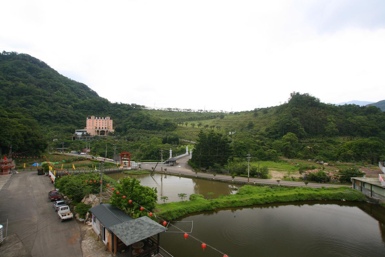 Life Leisure Resort Guanxi Esterno foto